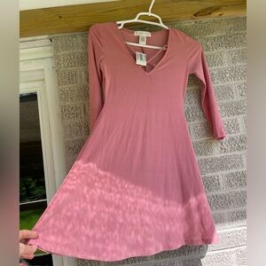 Dusty pink blush rose NWT tee shirt material skater mini V neck A line dress 0-2